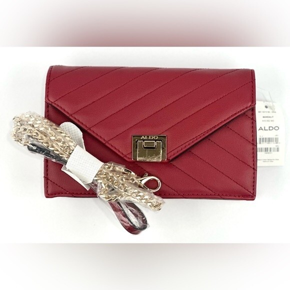 Aldo Mandalit Red Crossbody Bag with Gold Chain Strap - Picture 1 of 13
